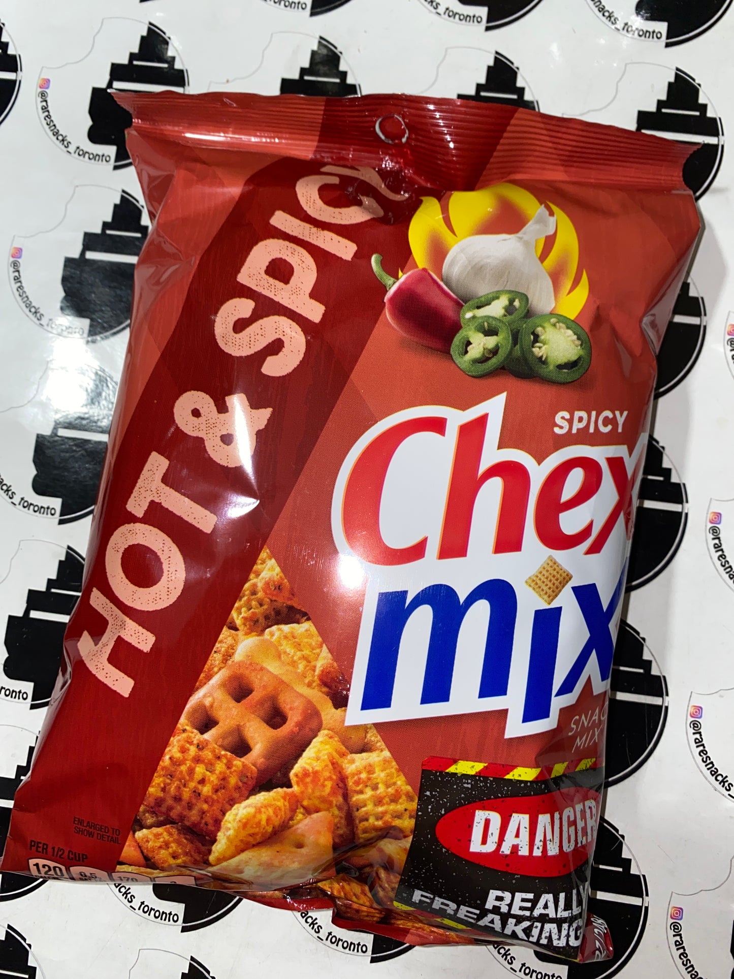 Chex Mix Hot and Spicy 8.75oz