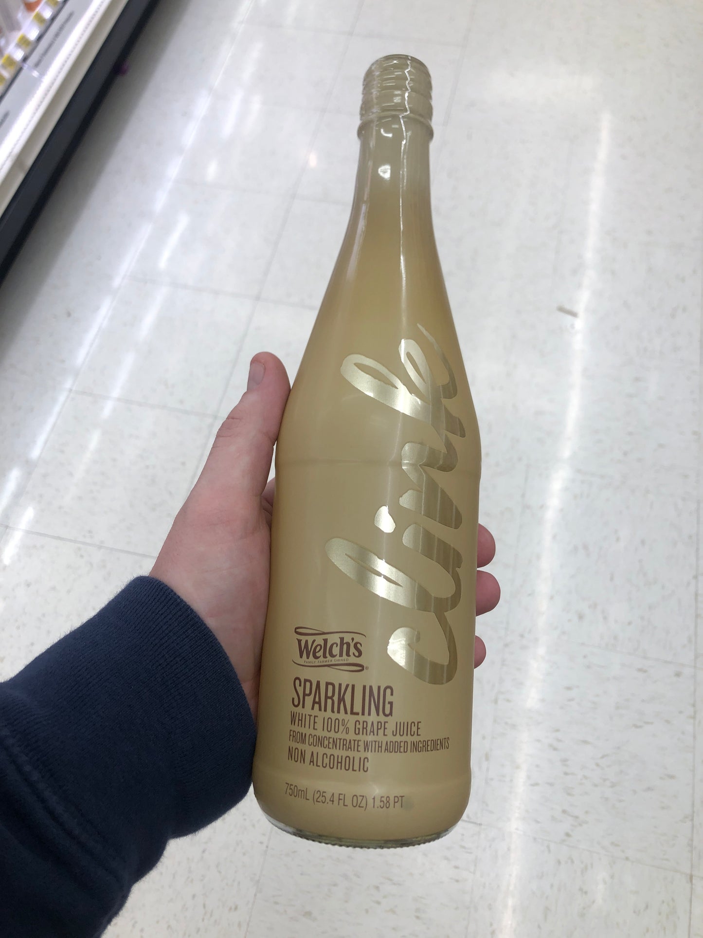 Welch’s Sparkling White Grape Juice NON ALCOHOLIC